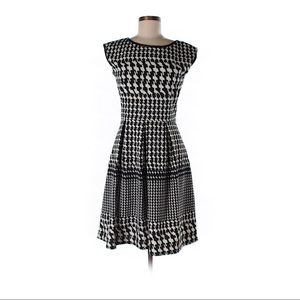 Tiana B. Houndstooth Print Dress
